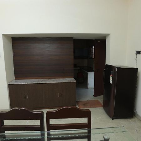 Happyhomes Porur -Near Rmz Software Park-Commerzone-Dlf It Sez Park -L&T Chennai Ngoại thất bức ảnh